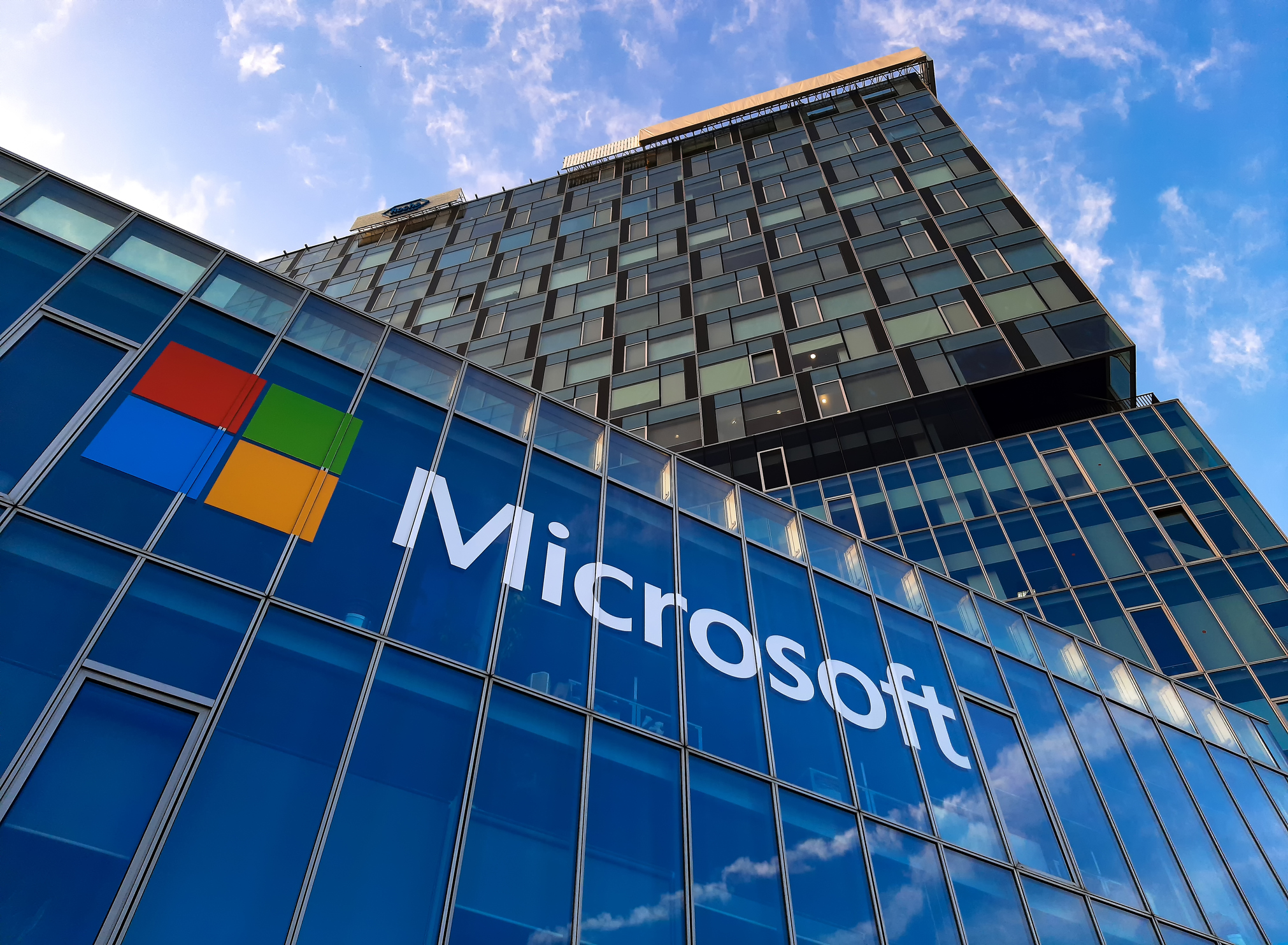 La inversión de Microsoft en Mistral AI, bajo la lupa de la UE