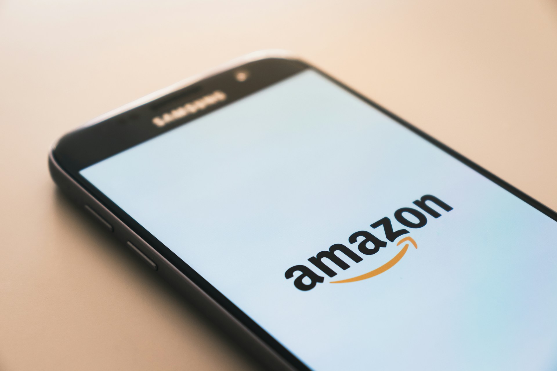 Amazon prepara ‘Metis’, su propio asistente conversacional con IA