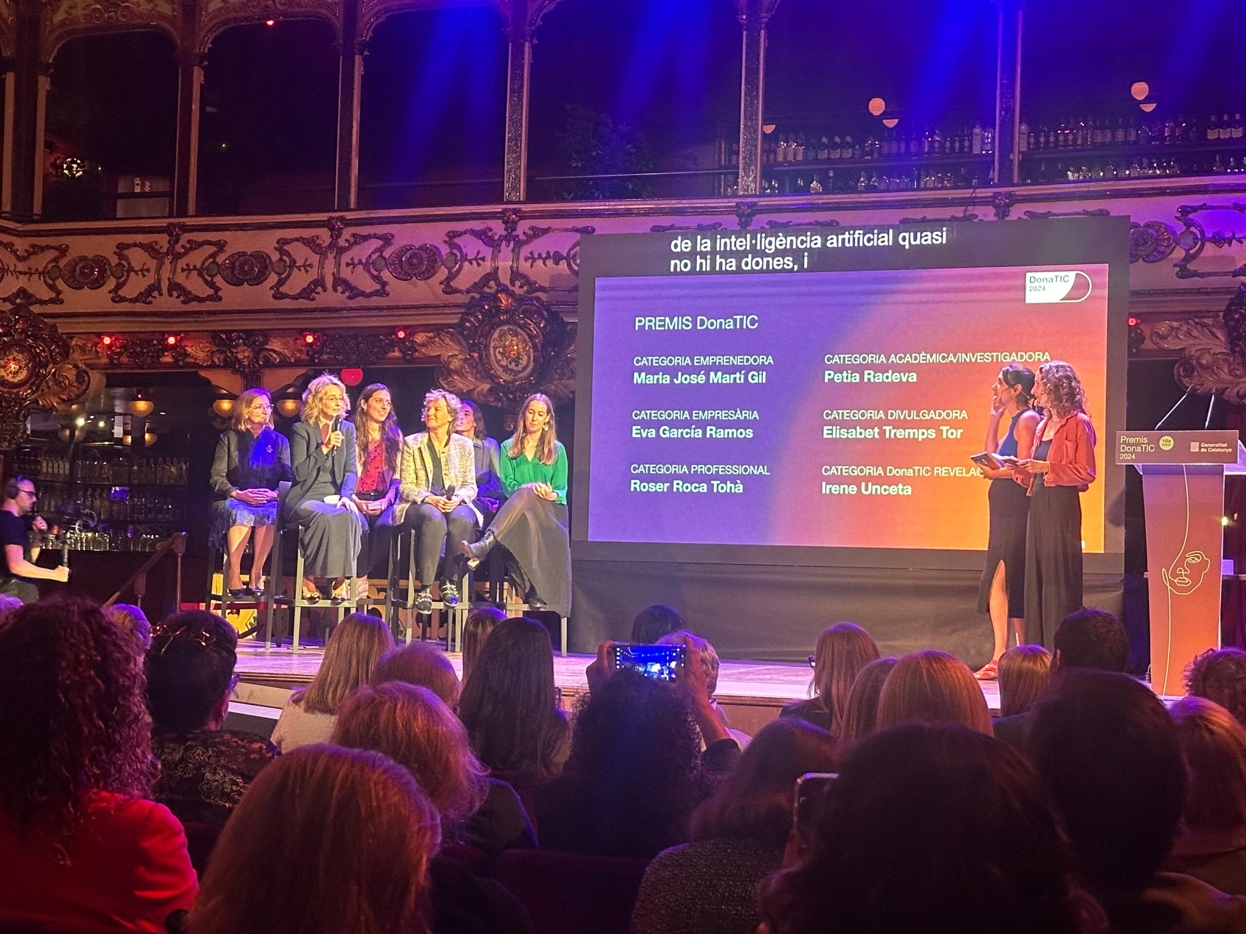 Premios DonaTIC 2024: Cataluña reconoce a 15 mujeres líderes en tecnología